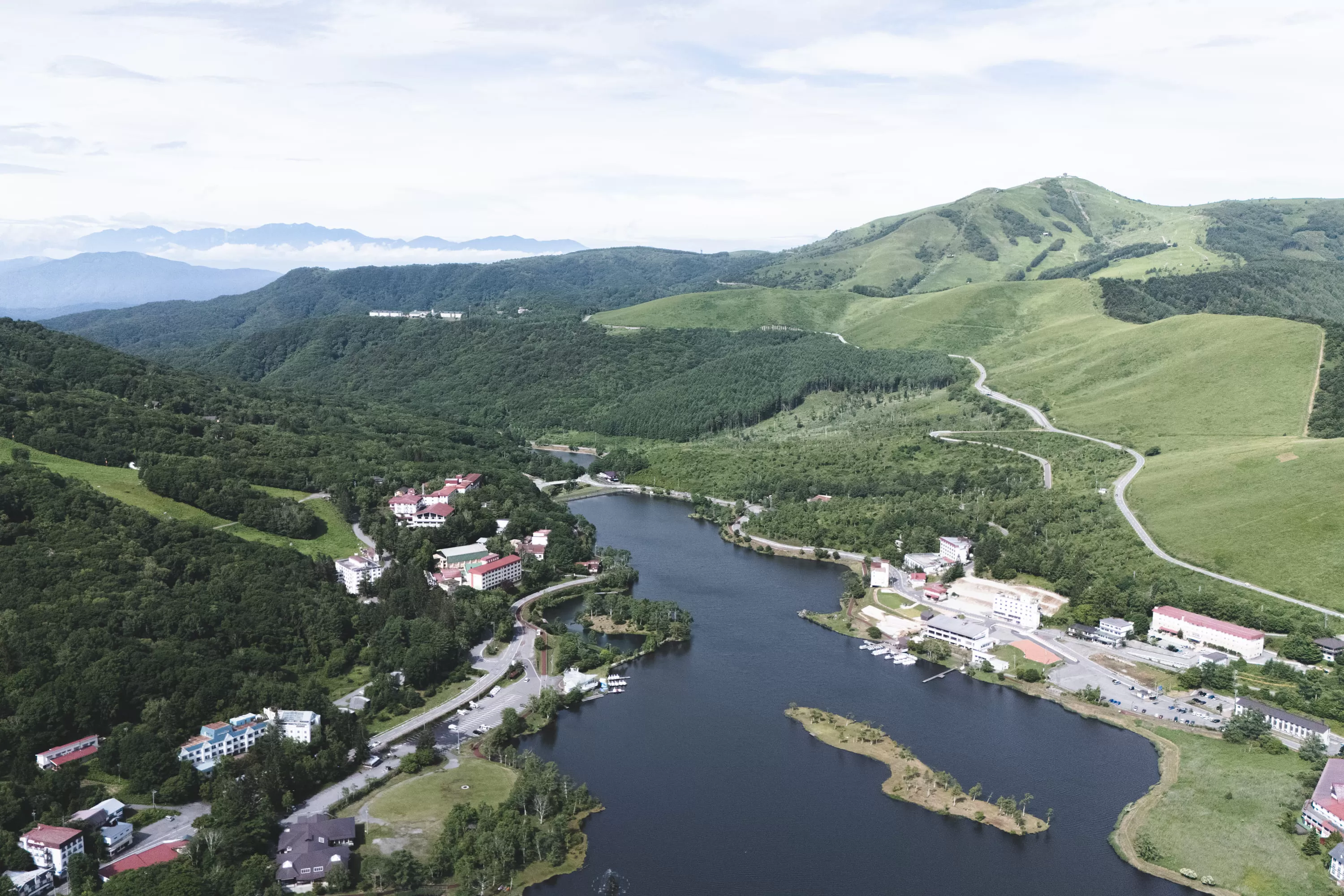 白樺リゾートと天然温泉「湖天の湯」