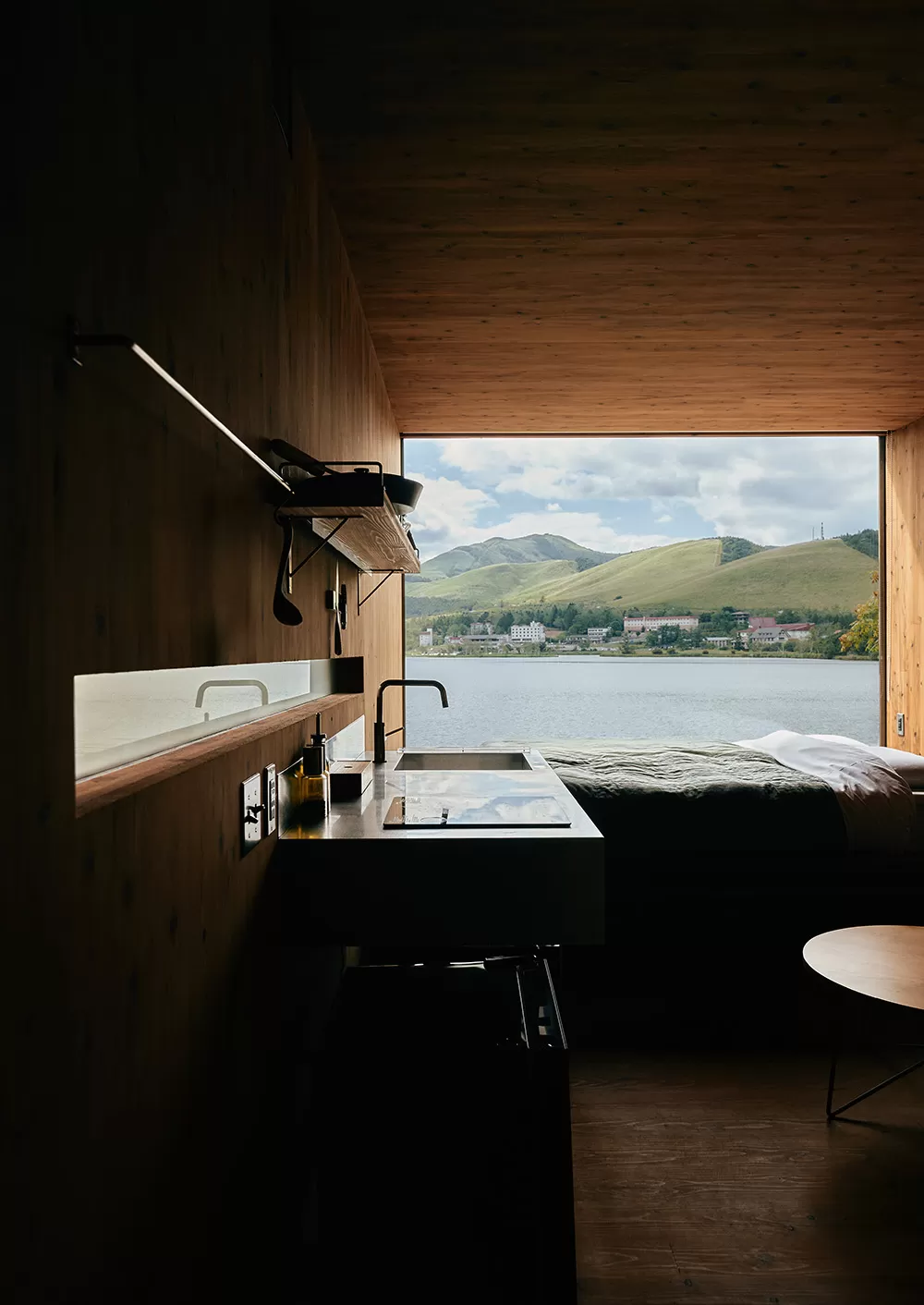 Earthboat Shirakabako overview