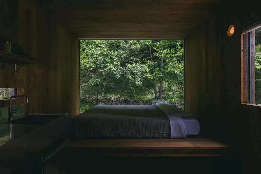 Forest Side / 温泉露天風呂付き